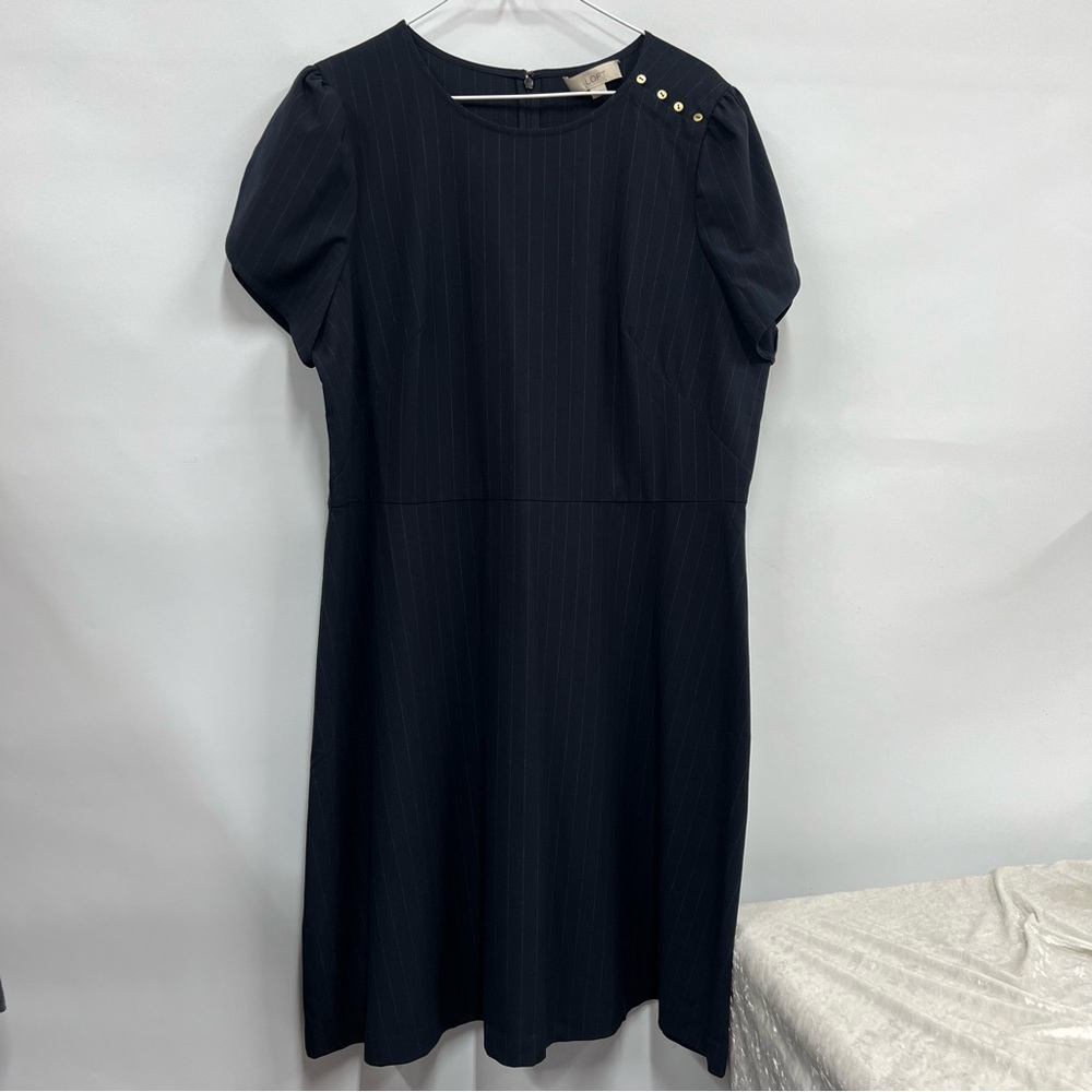 LOFT Navy Pinstripe Tulip Sleeve Dress size 16 flare shoulder button